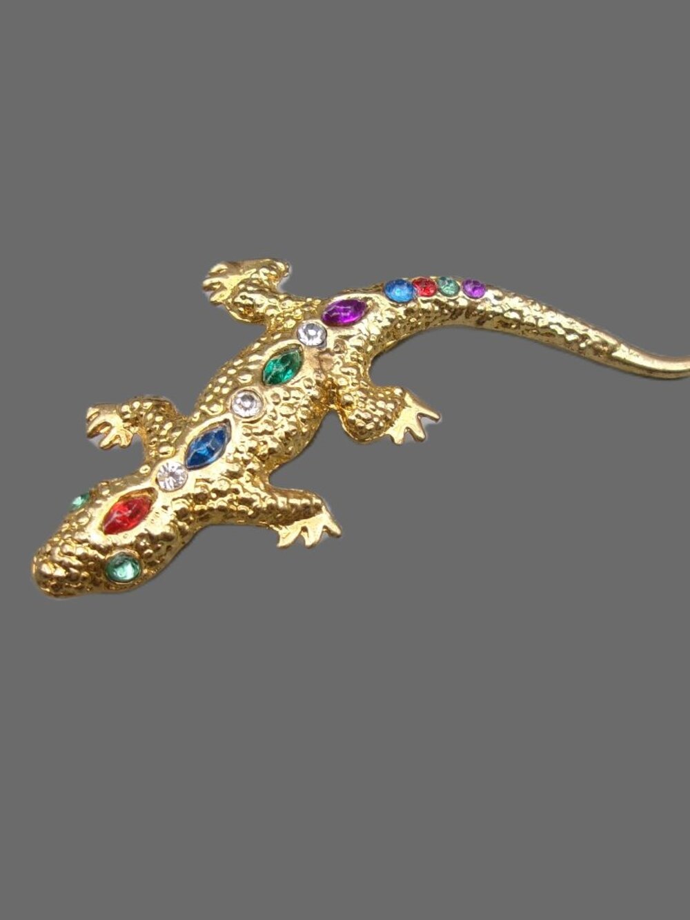 Gekko Lizard Brooch Pin Textured Gold w/ Rhinestones, Figural Animal Jewelry